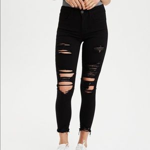American Eagle Black Ripped Jeans size 00 short